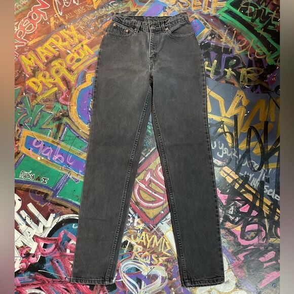 Vintage 90s Levi’s 512 Slim Fit Tapered Leg Jeans - Size 9 Long - Made in USA - Picture 1 of 10